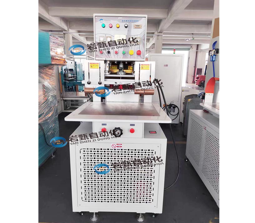 PVC�A�W(w��ng)���T��Ĥ�ĺ��әC