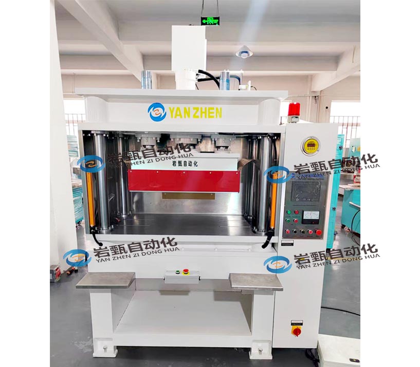 ܛ���R�w���(y��ng)���͉����Ќ�(zhu��n)�ÙC(j��)